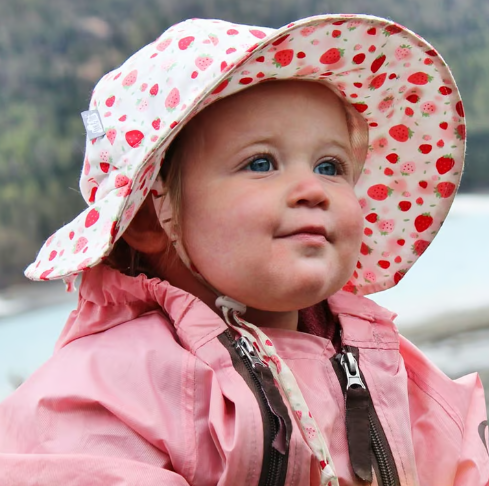 Adjustable Cotton Floppy Hat - Strawberries